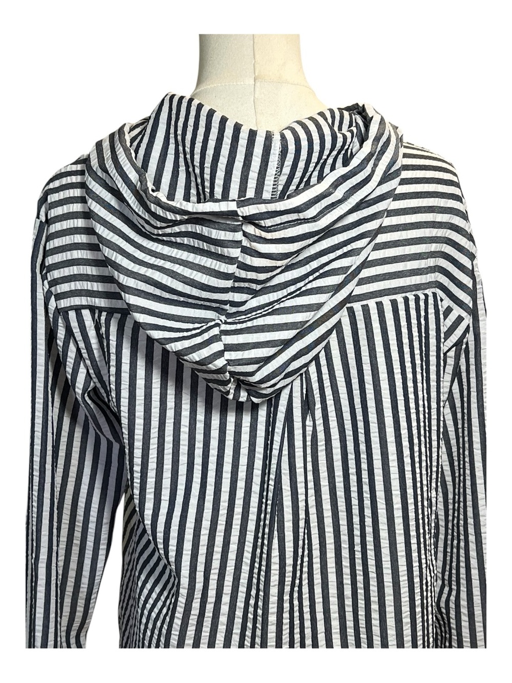 NWOT grayish blue & white striped hooded button-up shirt jacket | size S - Picture 8 of 10